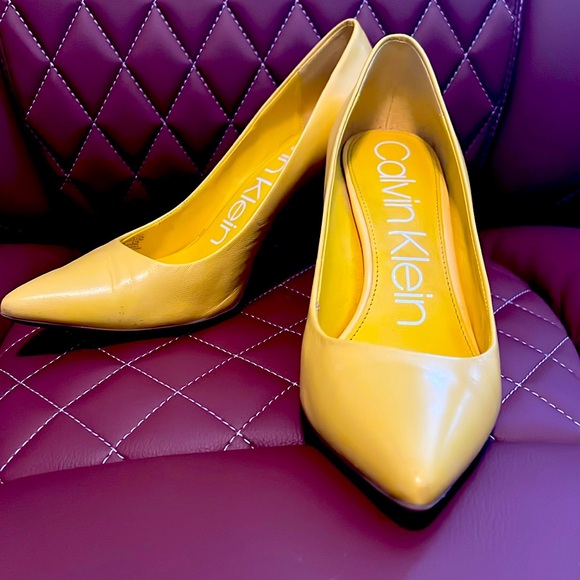 Calvin Klein Heels - Picture 1 of 10